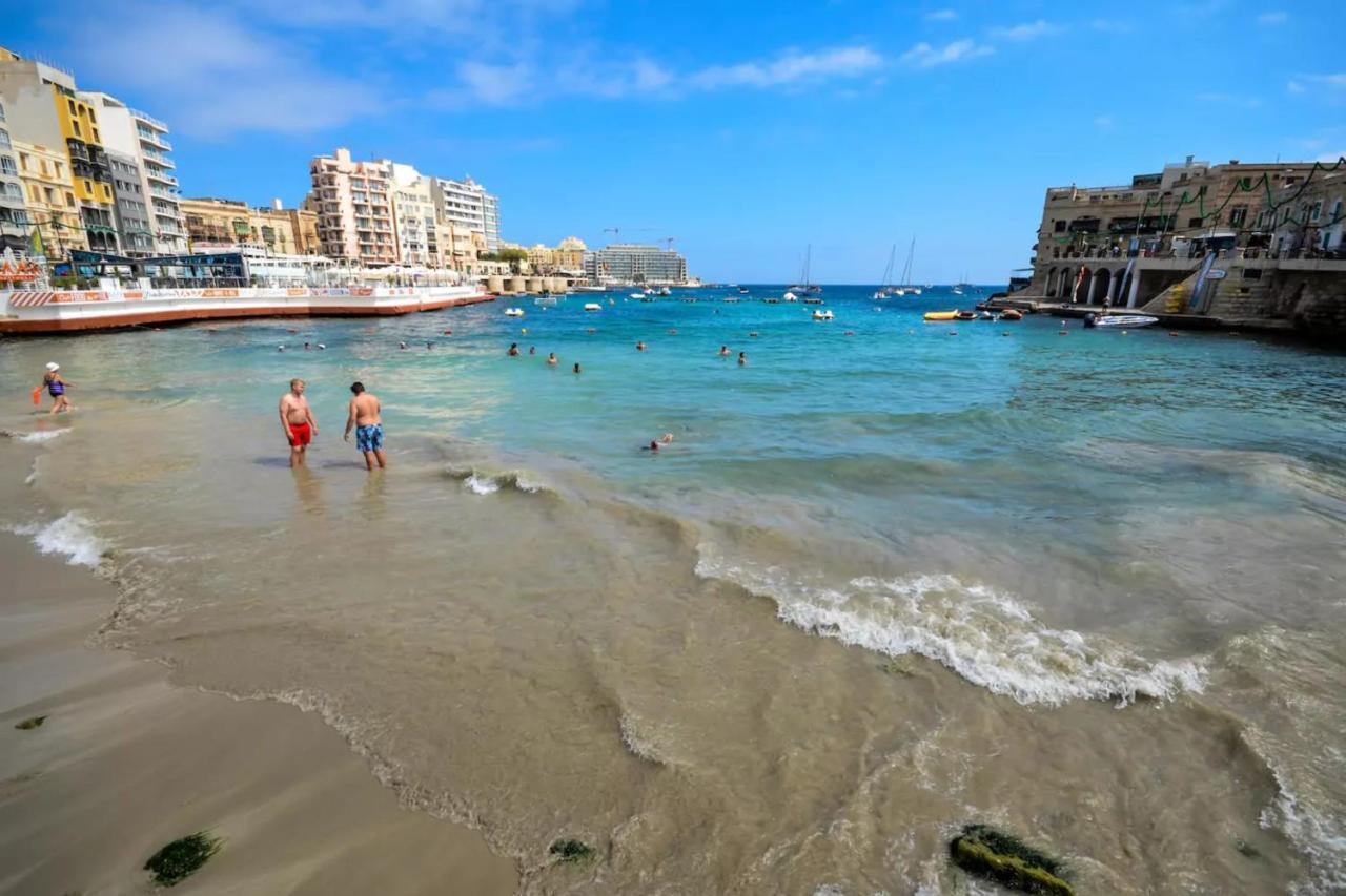 Modern 3 Bedroom & 3 Bathroom Apartment - Near Balluta Bay San Ġiljan Kültér fotó