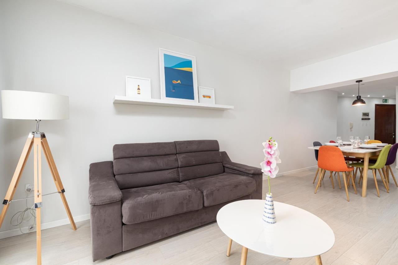 Modern 3 Bedroom & 3 Bathroom Apartment - Near Balluta Bay San Ġiljan Kültér fotó